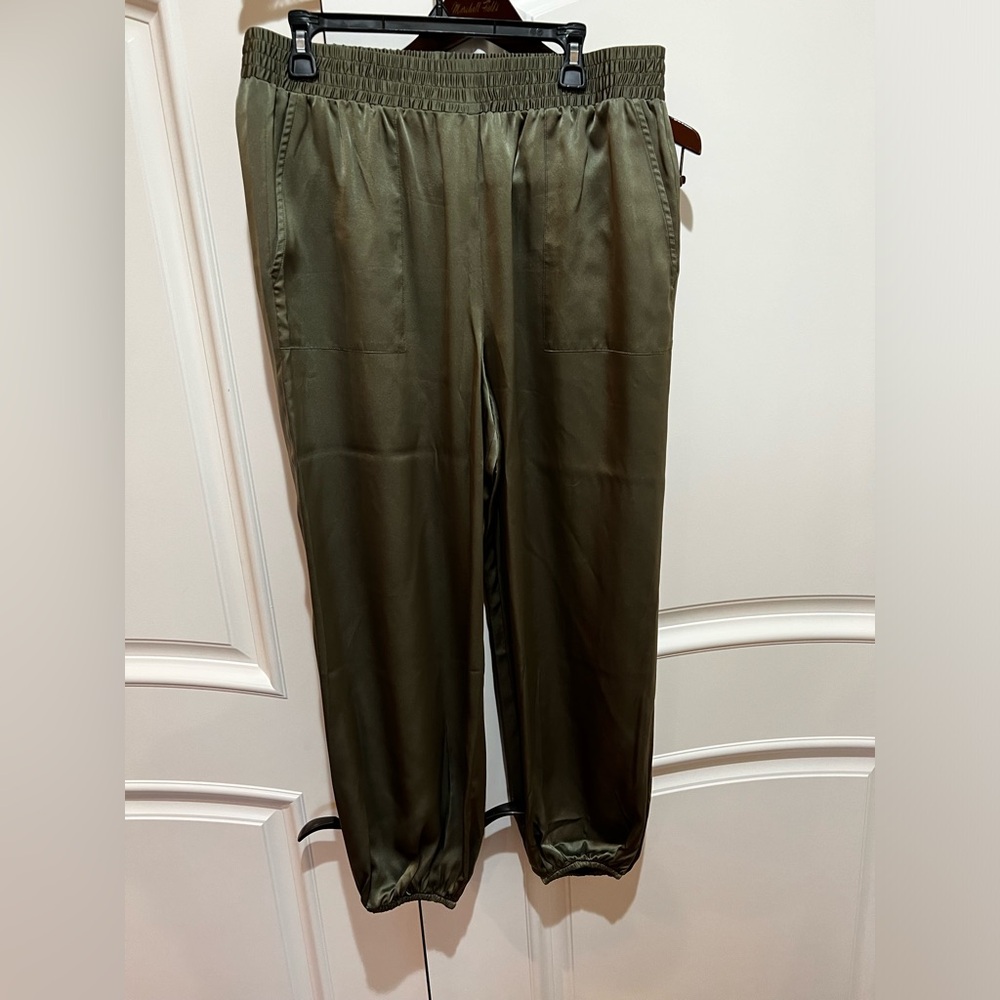NSF Women’s Silk Pants Size XL